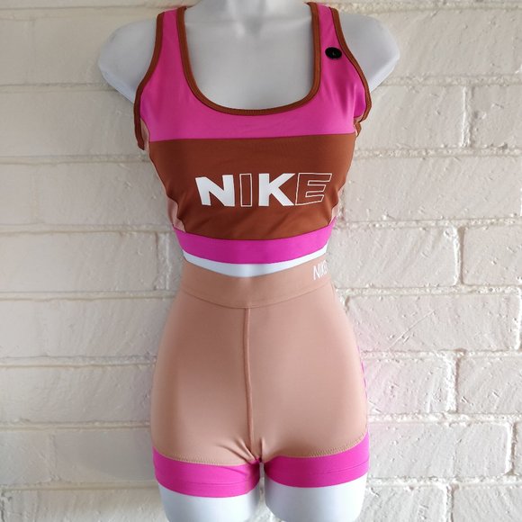 🔥𝐒𝐎𝐋𝐃 𝐎𝐔𝐓🔥 - Picture 6 of 8